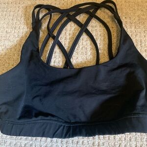 Lululemon sports bra (medium)